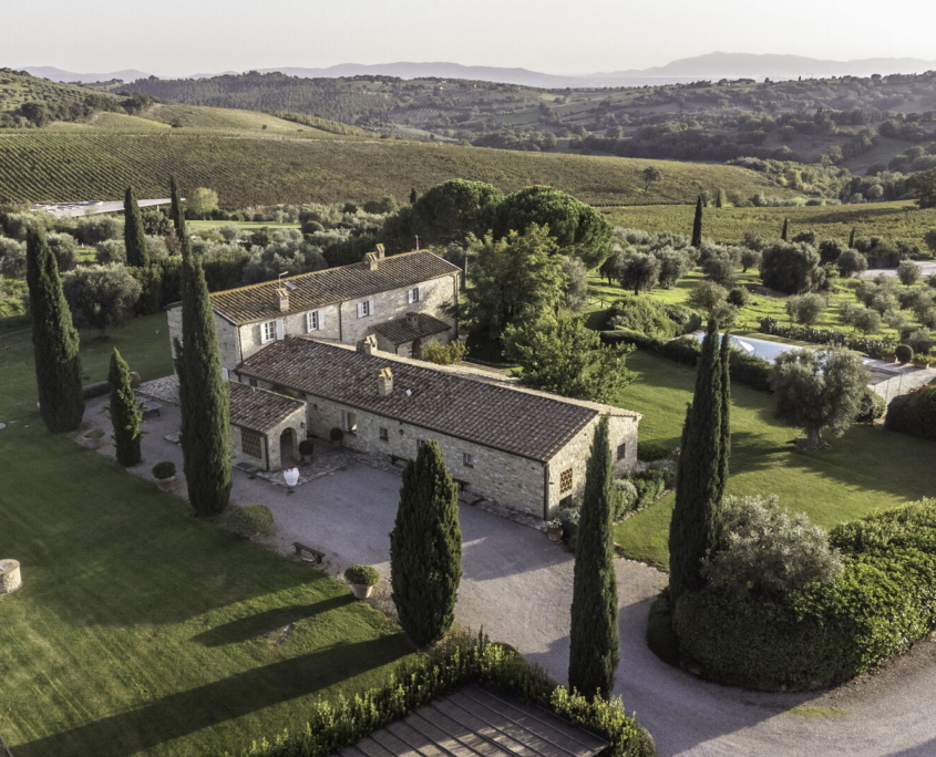 luxury villa rental Magliano in Toscana