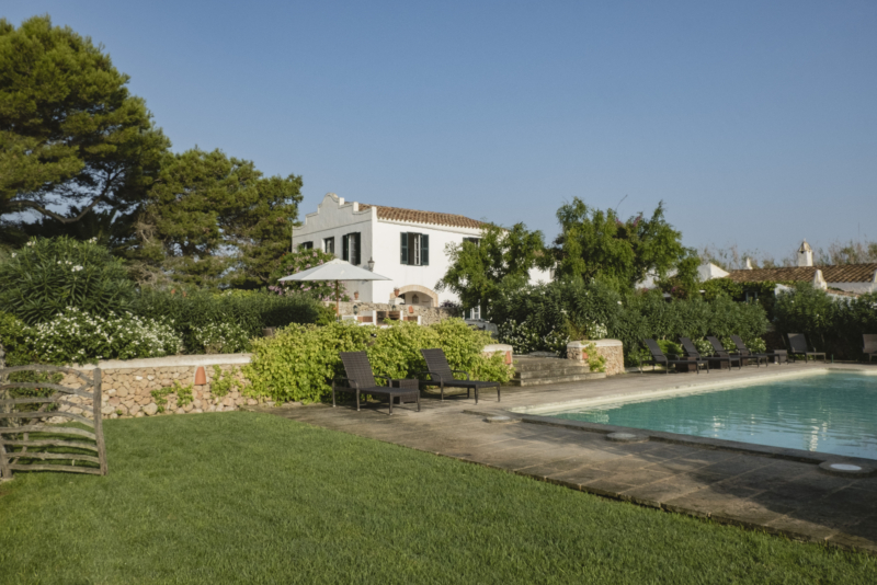 rent luxury villa on Menorca