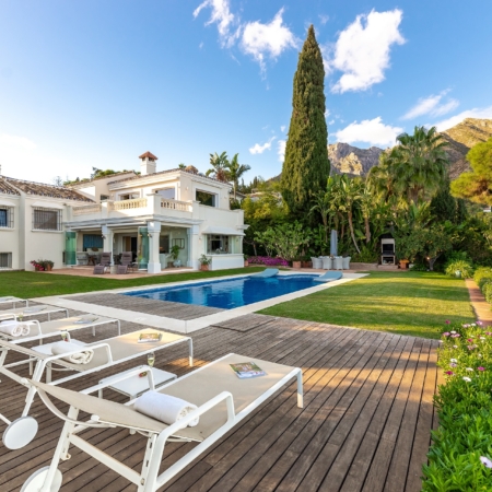 Sierra Blanca luxury rental villa