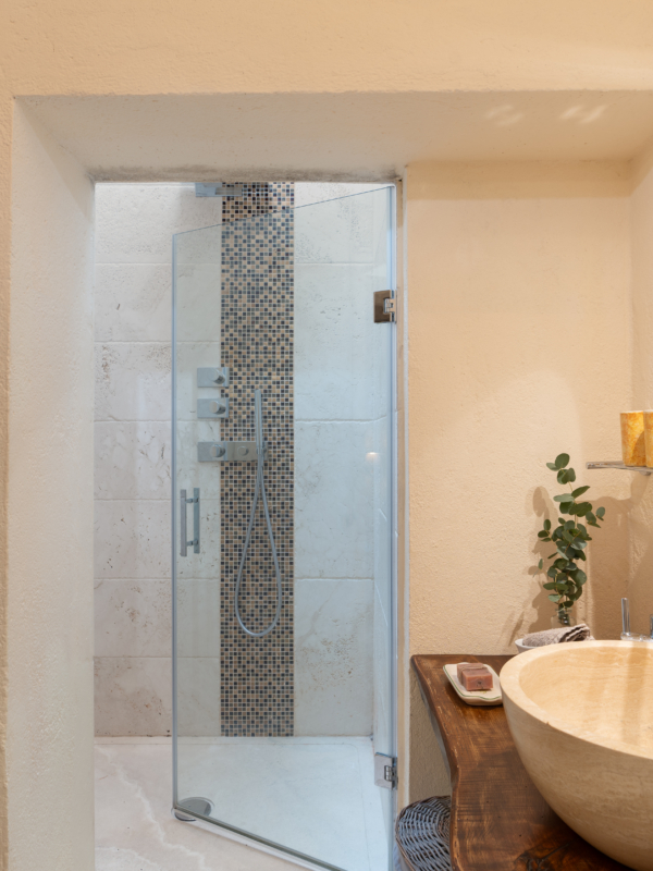 luxury pool villa in Val d'Orcia Tuscany for holiday rent