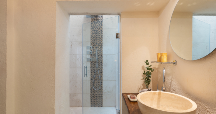 luxury pool villa in Val d'Orcia Tuscany for holiday rent