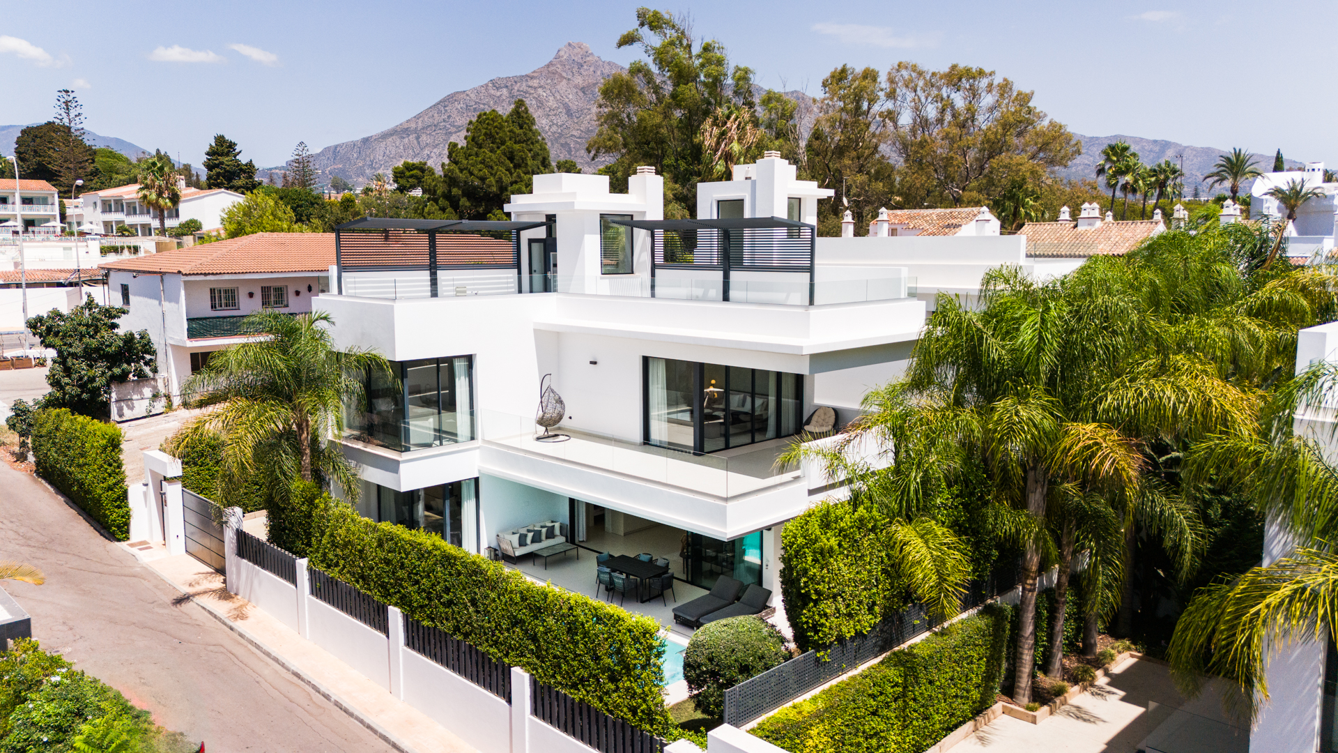 Luxury villa rental Golden Mile, Marbella