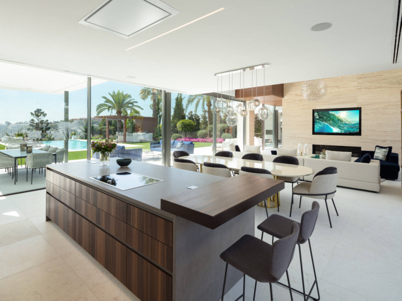 villa management in Marbella
