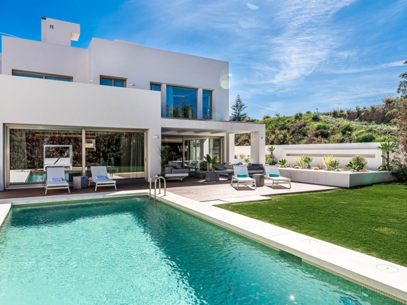 Luxury villa rental Golden Mile, Marbella