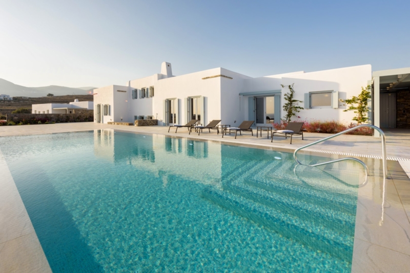 luxury villa rental Paros Greece