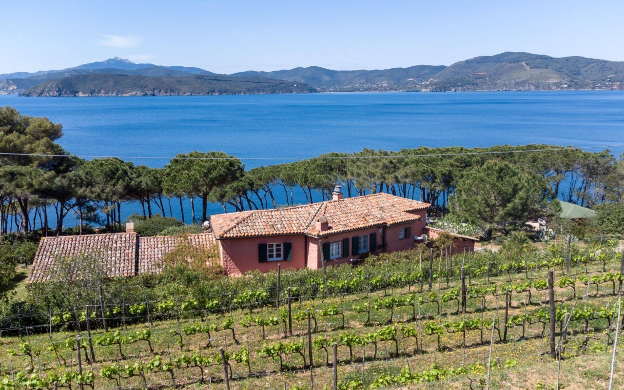 Villa Rental on Elba Island