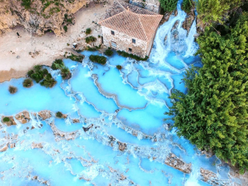 Saturnia