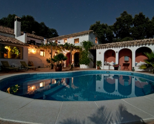 luxury villa rental